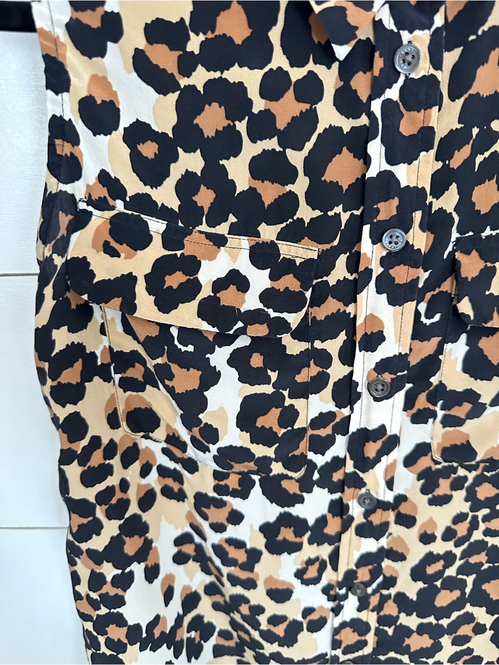 Equipment XS leopard print 100% silk sleeveless classic corpcore workwear tank - Picture 4 of 10
